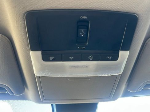 New 2025 Nissan Altima 2.5 SV w/ SV Special Edition Package image 39