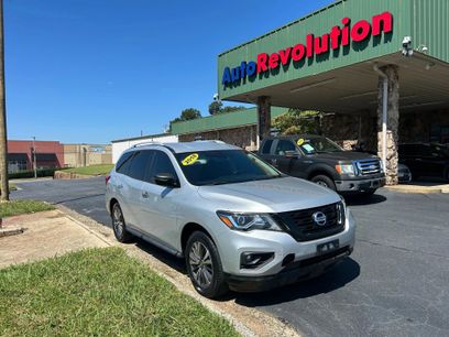 Used 2018 Nissan Pathfinder SV
