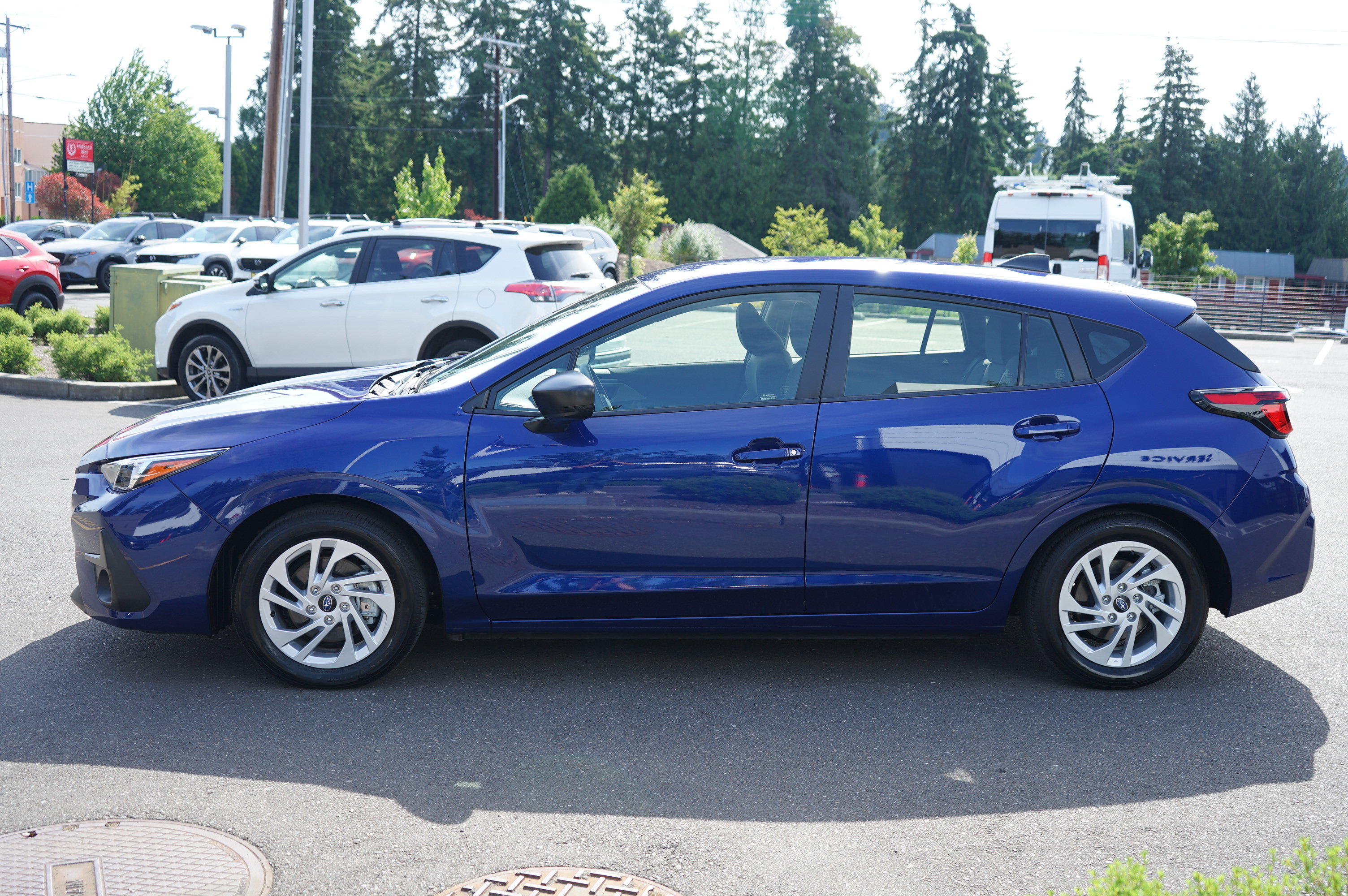 Used 2025 Subaru Impreza 2.0i AWD/4WD image 7