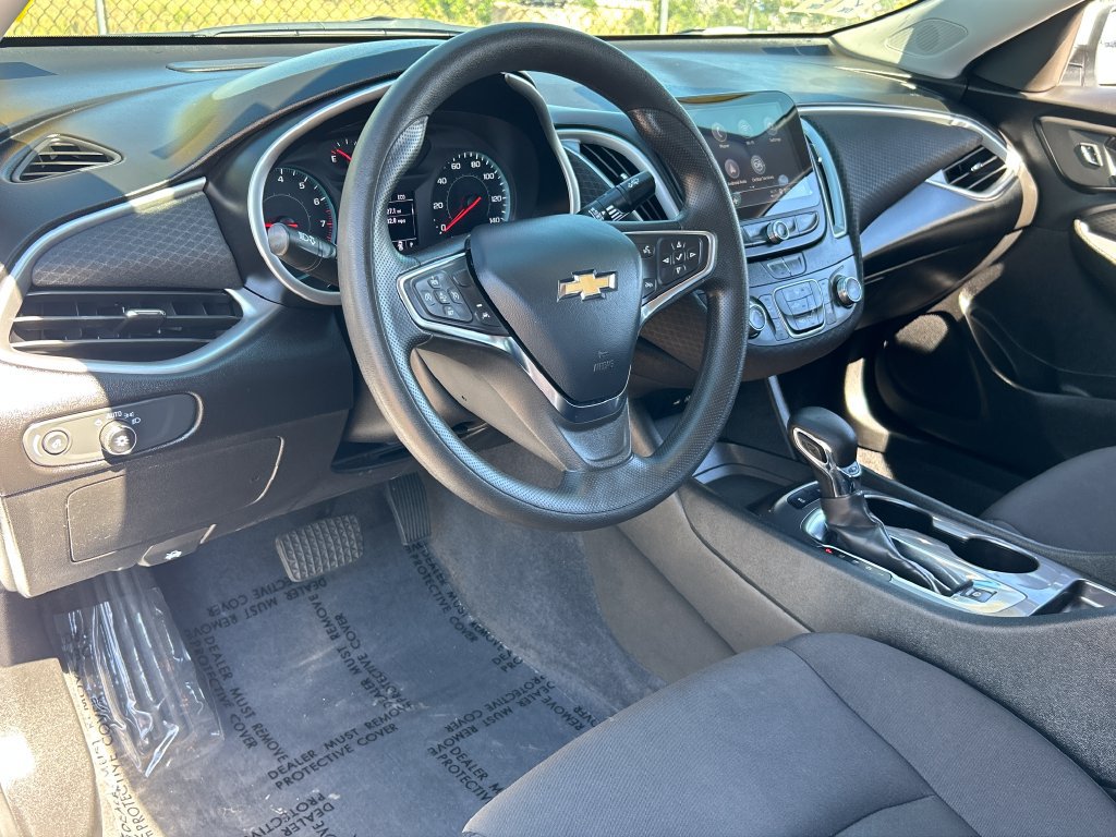 Used 2024 Chevrolet Malibu LS FWD image 7