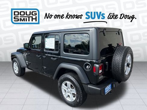 Used 2021 Jeep Wrangler Unlimited Sport image 4