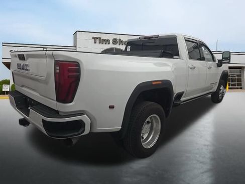 Used 2024 GMC Sierra 3500 Denali w/ Denali Reserve Package AWD/4WD image 4