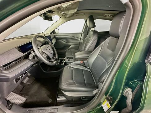 Certified 2025 Ford Mustang Mach-E Premium AWD/4WD image 30