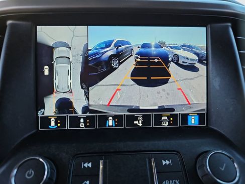 Used 2023 GMC Acadia AT4 w/ Technology Package AWD/4WD image 14