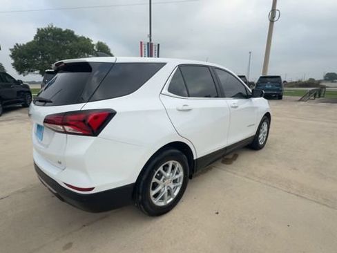 Used 2022 Chevrolet Equinox LT FWD image 8