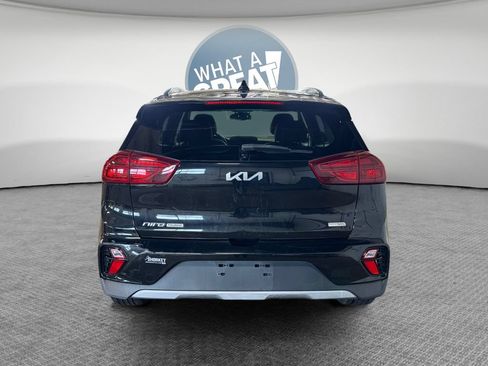 Used 2022 Kia Niro Touring Special Edition FWD image 5