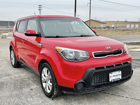 Used 2014 Kia Soul + image 30