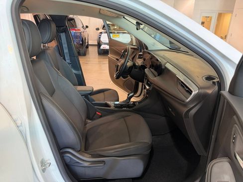 Used 2026 Buick Encore GX Preferred AWD/4WD image 35