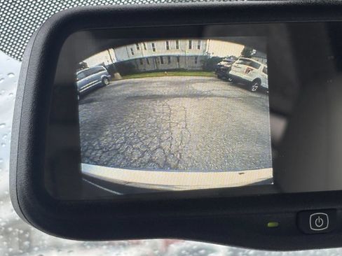 Used 2012 Buick Enclave Leather AWD/4WD image 37