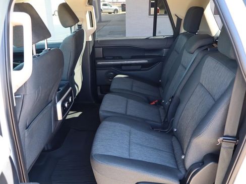 Used 2022 Ford Expedition Max XLT AWD/4WD image 18