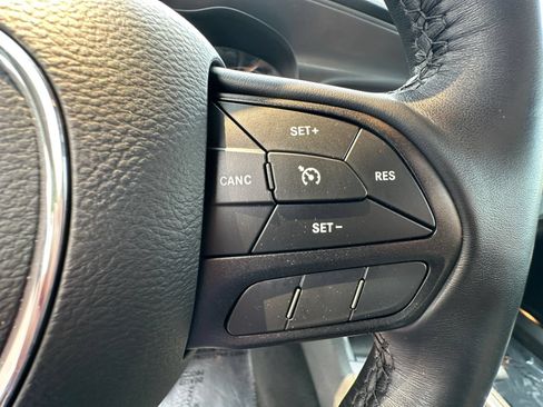 Used 2023 Dodge Charger SXT w/ Blacktop Package AWD/4WD image 19