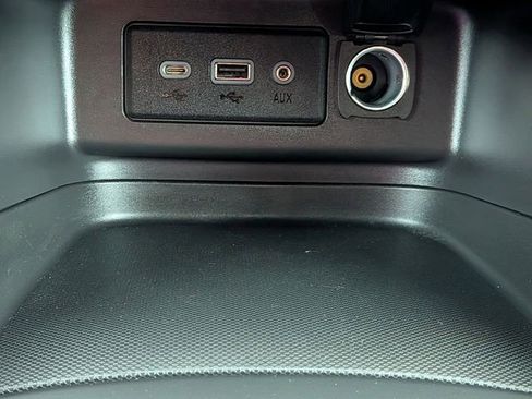 Certified 2024 Chevrolet Equinox RS image 26