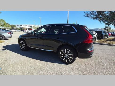 Used 2022 Volvo XC60 T8 Inscription Expression w/ Advanced Package image 44