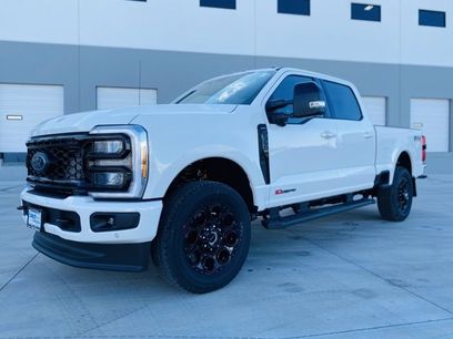 New 2026 Ford F350 Lariat w/ Black Appearance Package