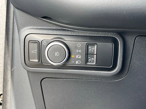 Used 2025 Ford Explorer ST AWD/4WD image 30