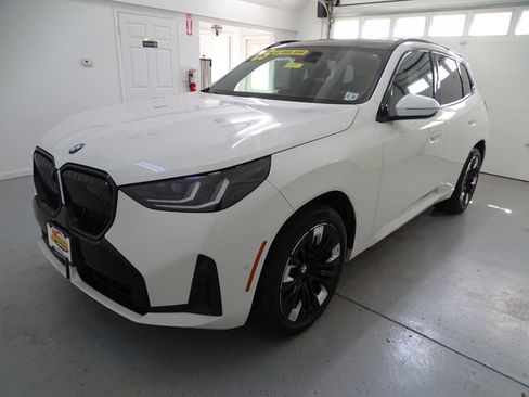 Used 2025 BMW X3 xDrive30i w/ Premium Package AWD/4WD image 16