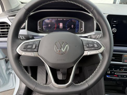 New 2026 Volkswagen Taos SEL AWD/4WD image 16