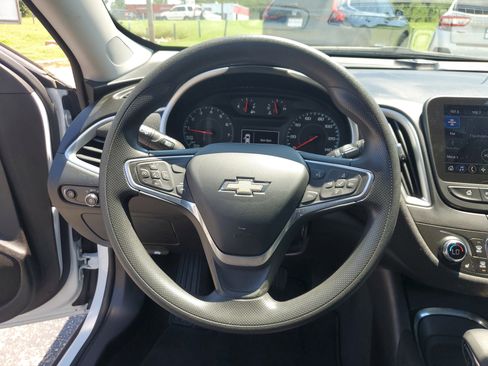 Used 2023 Chevrolet Malibu LT w/ Driver Confidence Package FWD image 25