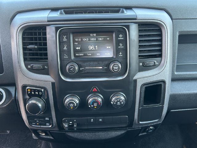Used 2017 RAM 1500 Express AWD/4WD image 14
