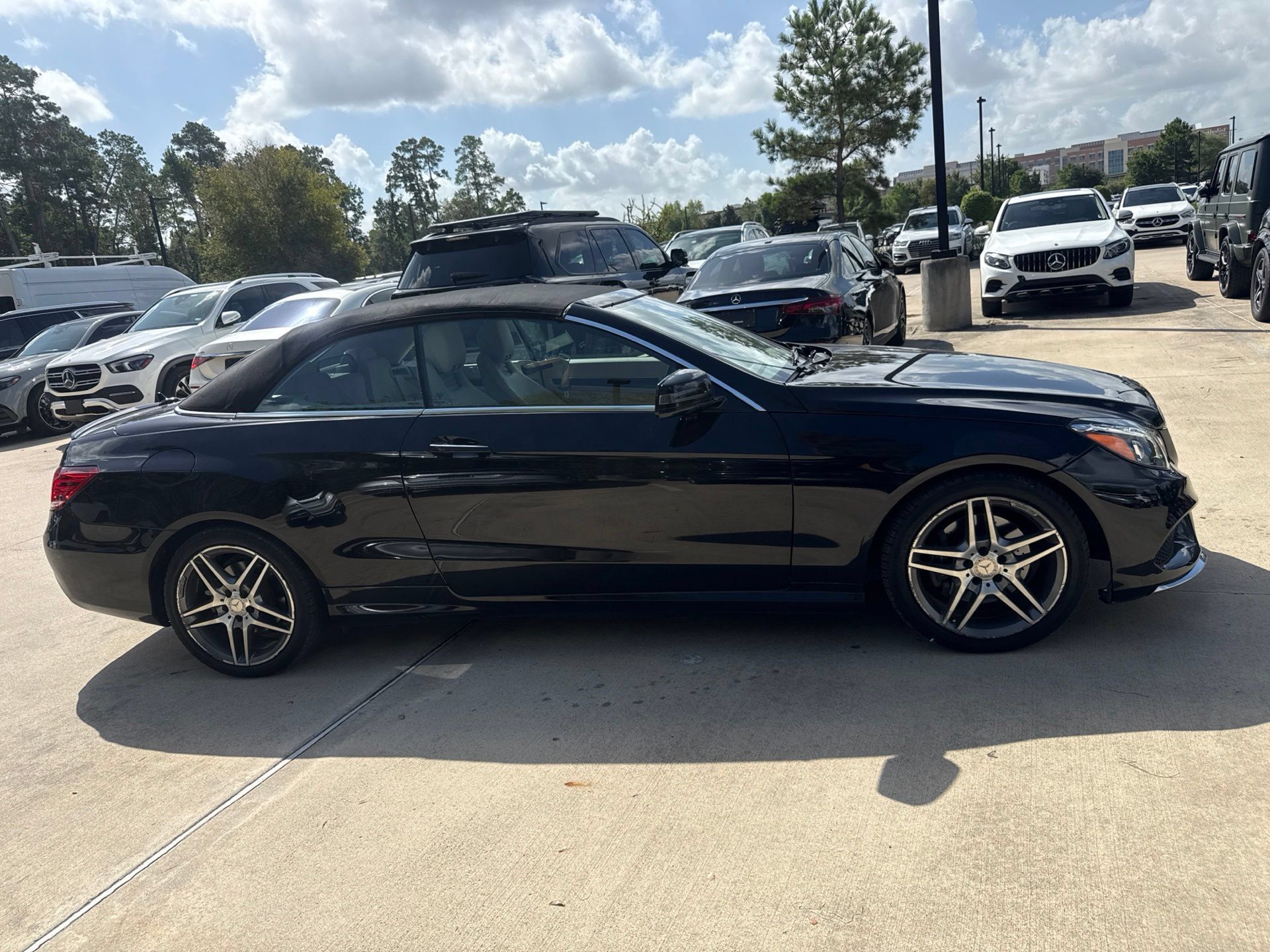 Certified 2016 Mercedes-Benz E 400 Cabriolet image 3