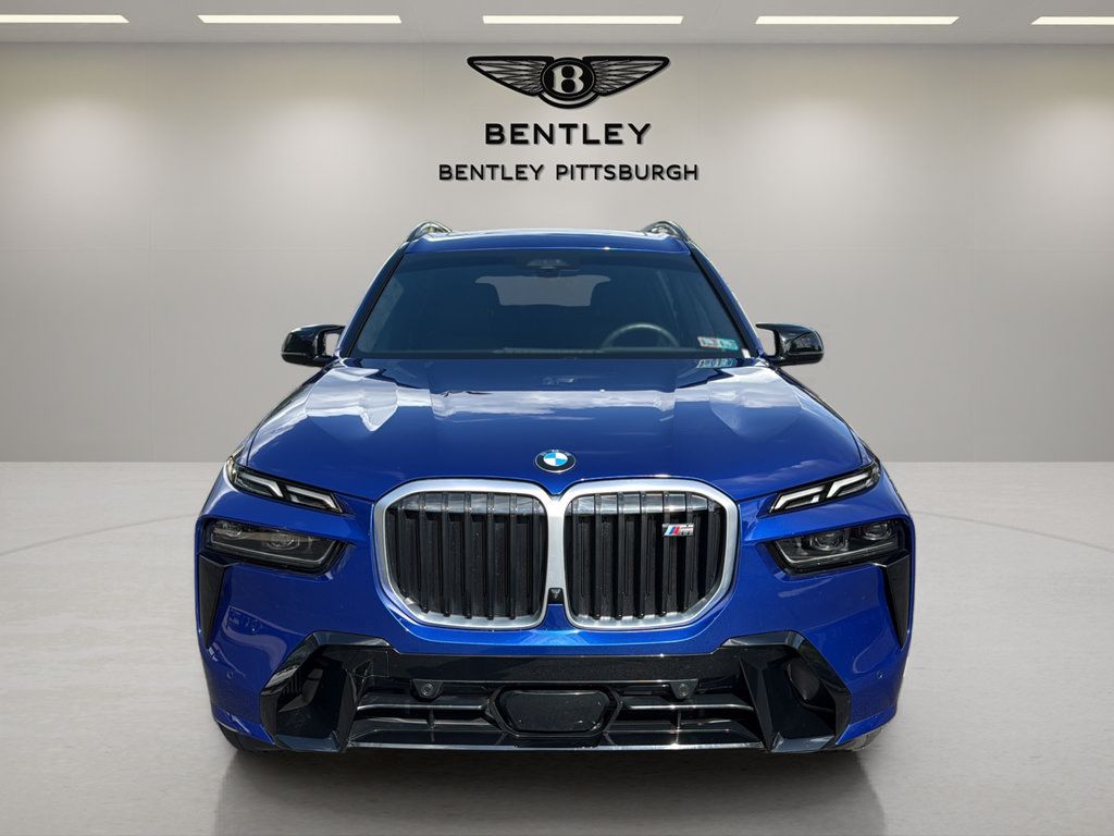 Used 2026 BMW X7 M60i AWD/4WD image 2