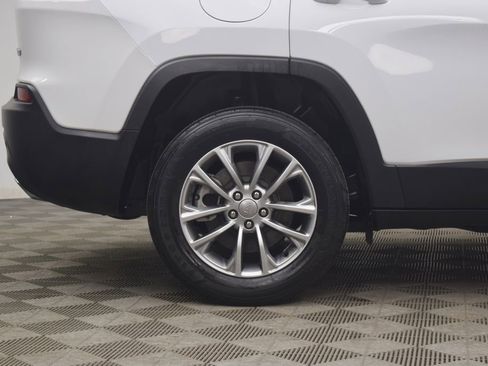 Certified 2022 Jeep Cherokee Latitude Lux image 30