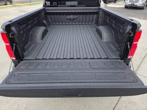 Used 2026 Chevrolet Silverado 3500 LTZ w/ LTZ Plus Package AWD/4WD image 10