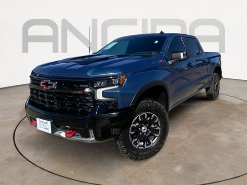 Used 2024 Chevrolet Silverado 1500 ZR2 w/ Technology Package image 6
