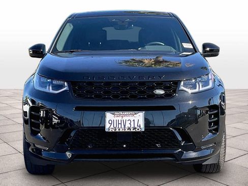 Used 2025 Land Rover Discovery Sport Dynamic SE AWD/4WD image 3
