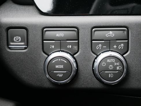 New 2026 GMC Sierra 1500 Elevation w/ Elevation Select Package image 20