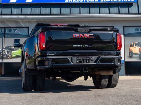 Used 2023 GMC Sierra 3500 Denali w/ Denali Ultimate Package image 8