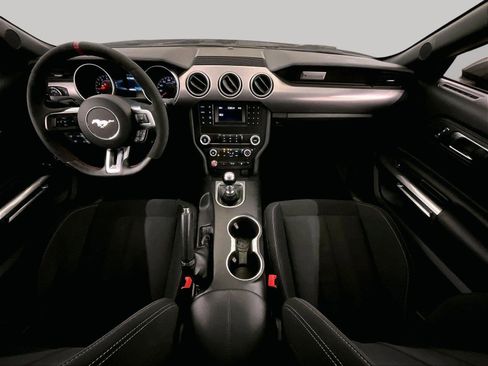Certified 2019 Ford Mustang GT RWD image 14