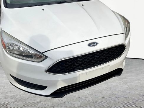 Used 2018 Ford Focus SE w/ Interior Protection Package FWD image 30