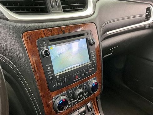 Used 2014 Chevrolet Traverse LTZ image 28