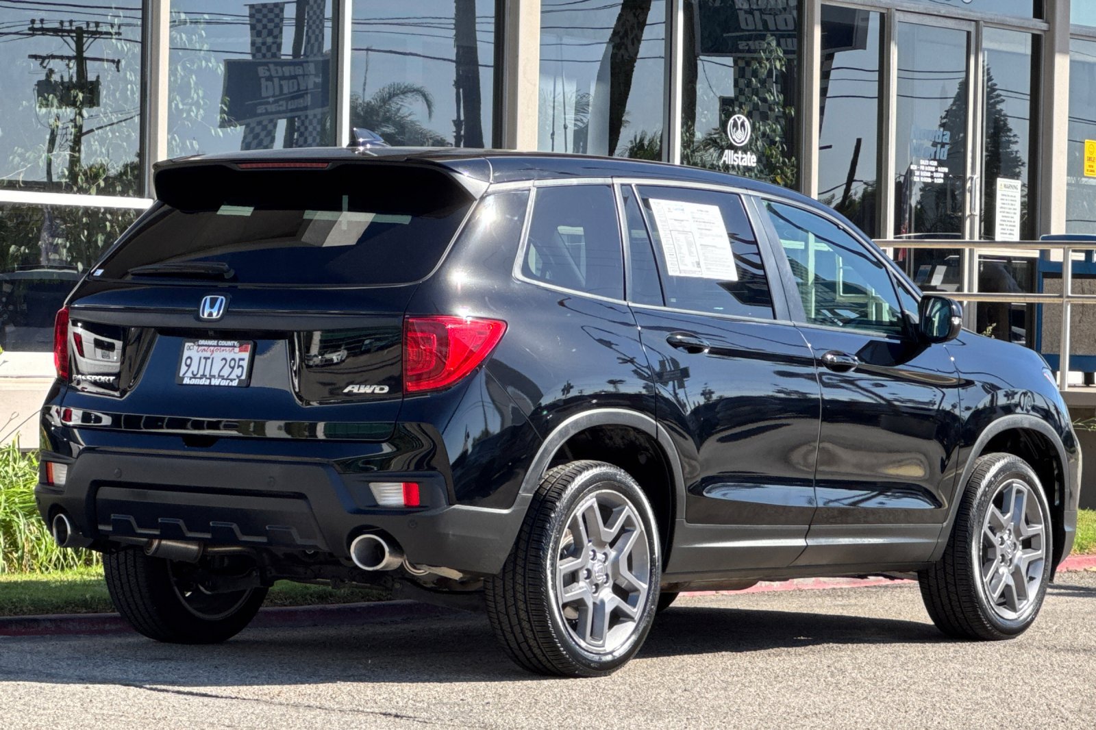 Certified 2023 Honda Passport EX-L image 4