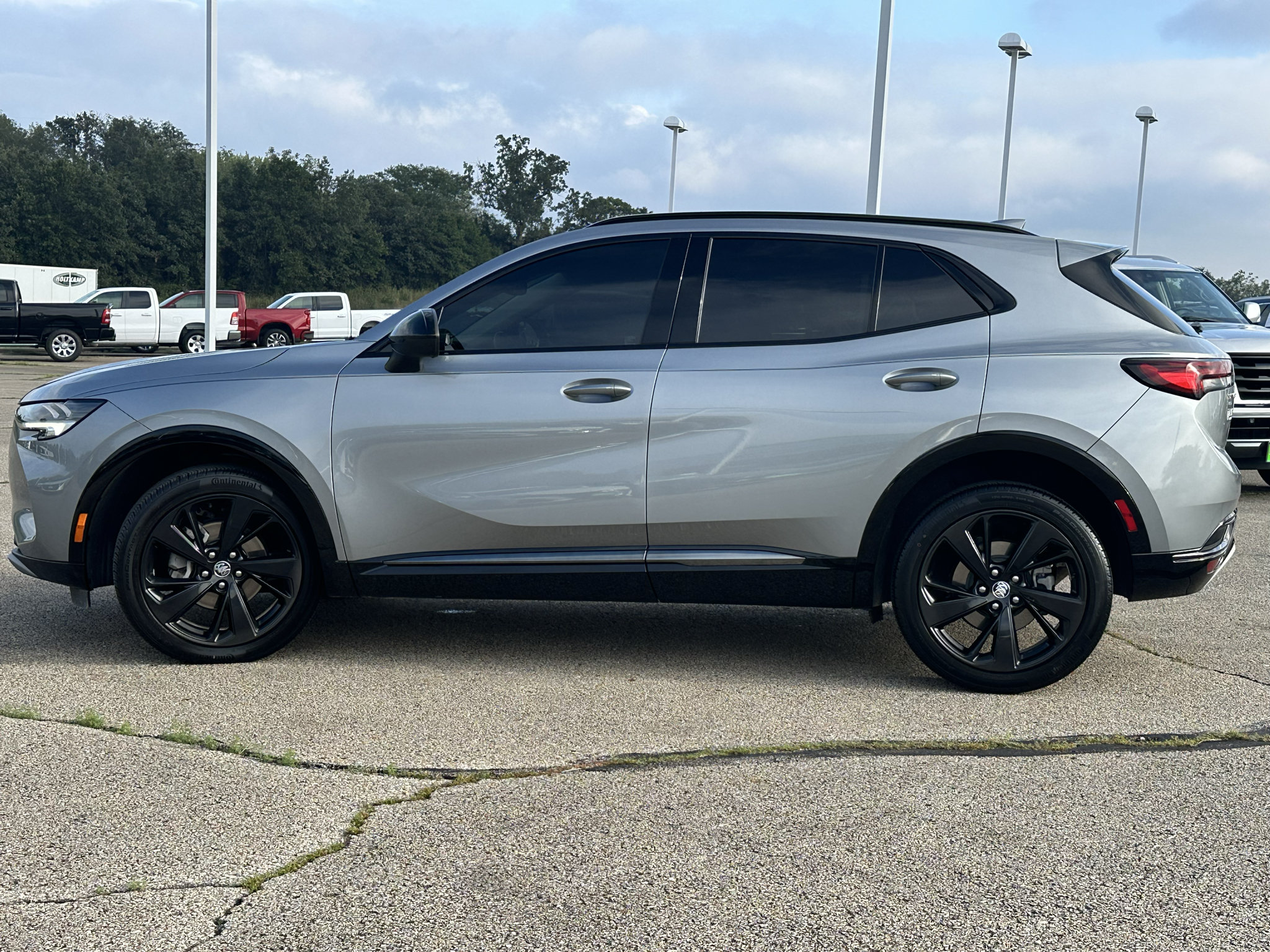 Used 2023 Buick Envision Preferred w/ Sport Touring Package AWD/4WD image 6