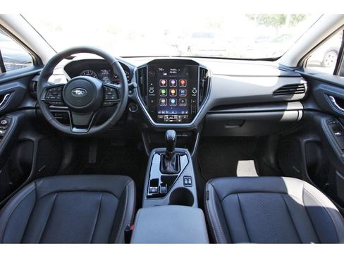 Certified 2025 Subaru Crosstrek 2.5i Limited w/ Crosstrek Mirror Package image 9