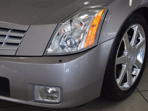 Used 2005 Cadillac XLR image 14