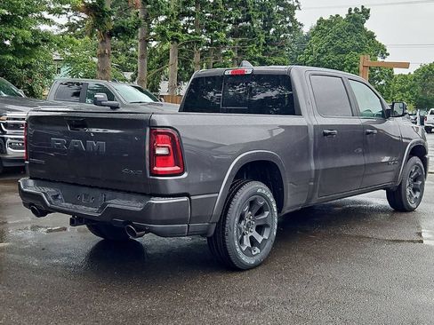 New 2026 RAM 1500 4x4 Crew Cab image 7