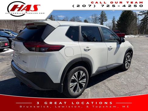 Used 2023 Nissan Rogue SV image 6