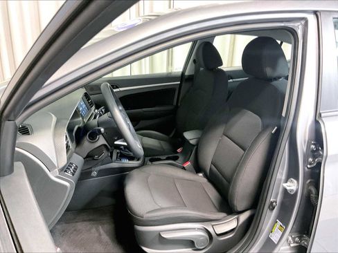 Used 2019 Hyundai Elantra SEL w/ Cargo Package image 10