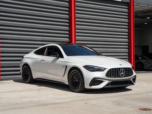 Used 2024 Mercedes-Benz CLE 53 AMG 4MATIC image 3