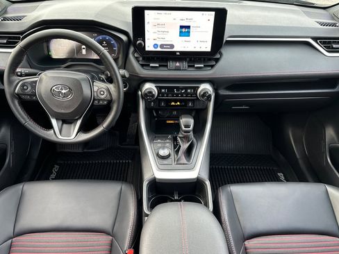 Certified 2025 Toyota RAV4 XSE image 5