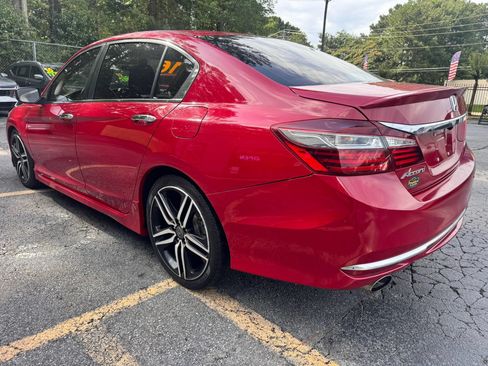 Used 2016 Honda Accord Sport image 5