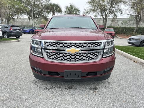 Used 2017 Chevrolet Suburban LT w/ LT Signature Package image 9