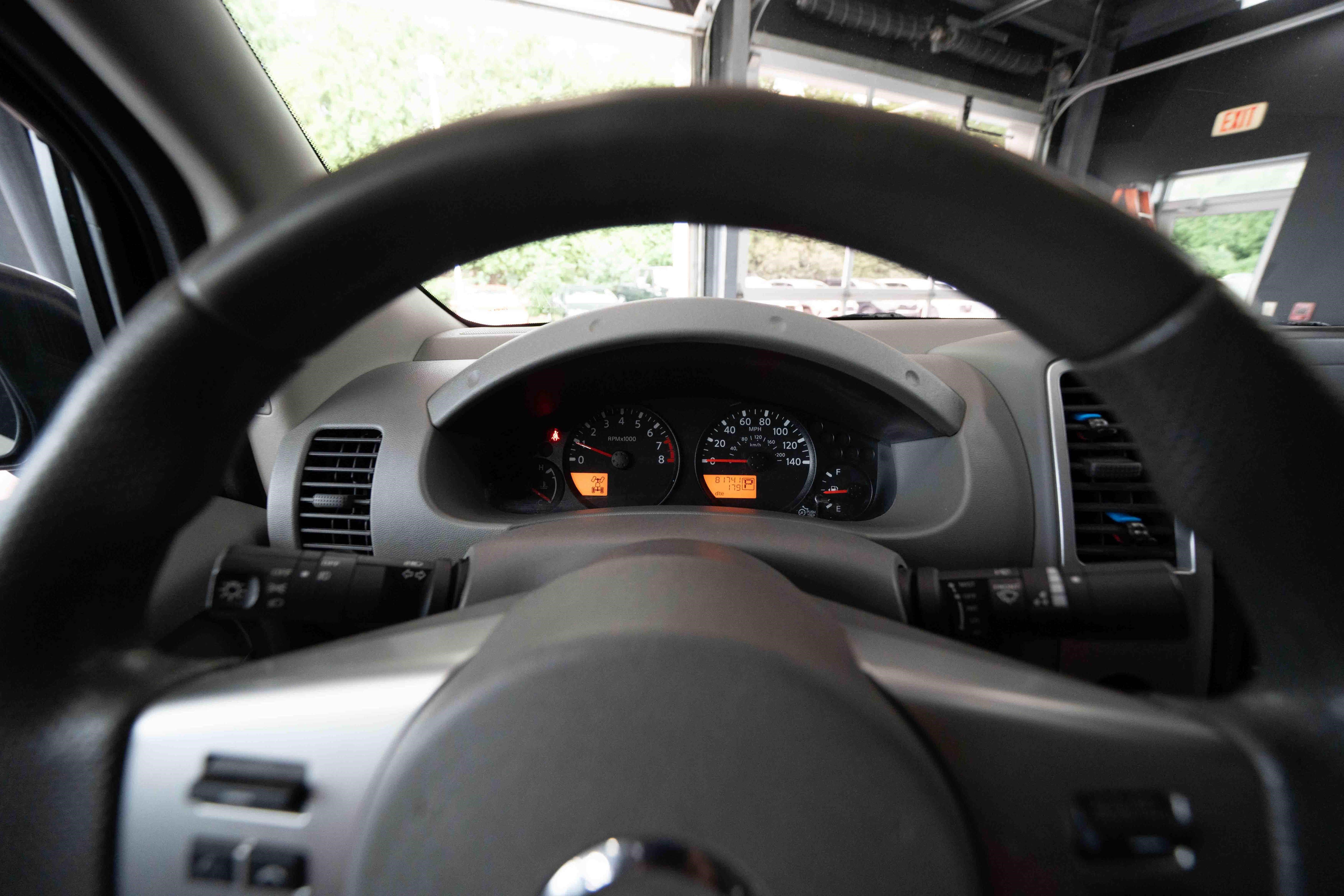 Used 2020 Nissan Frontier SV AWD/4WD image 15