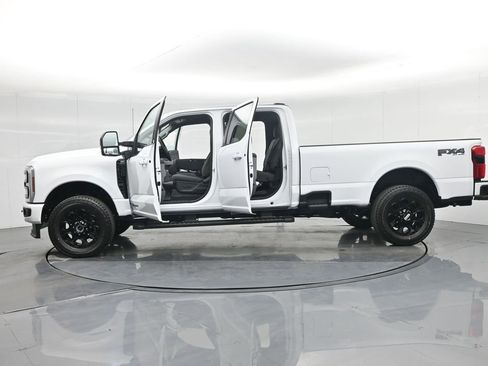 New 2026 Ford F350 XLT w/ XLT Premium Package AWD/4WD image 35
