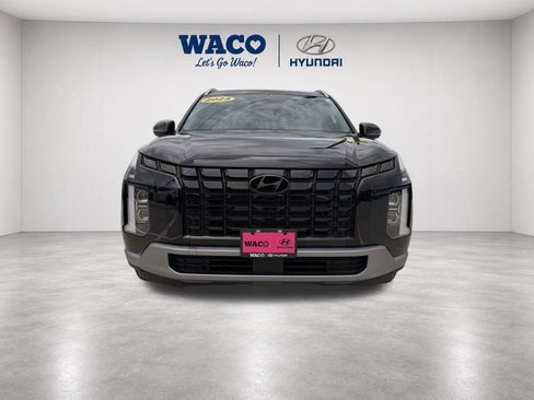 Used 2025 Hyundai Palisade SEL FWD image 2
