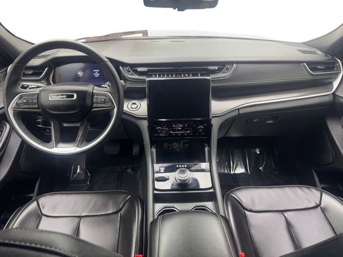 Used 2024 Jeep Grand Cherokee L Limited w/ Luxury Tech Group II image 56