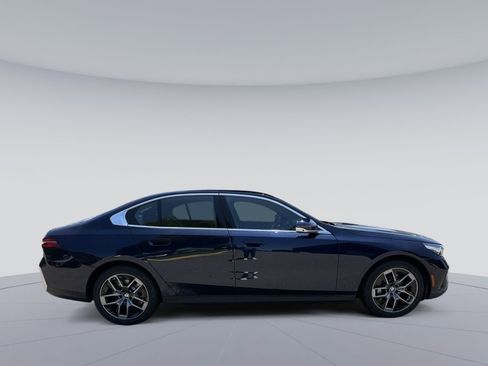 New 2026 BMW 530i xDrive w/ Premium Package AWD/4WD image 6